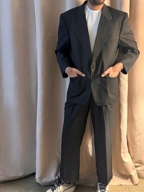 Two-Piece Suit - 100% Pure Wool - Tailored